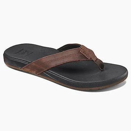 Men's sandals with a contrast stitching detailReef Cushion Bounce Phantom LE Mens Sandals Leather Strap - Black Brown Men's sandals with a contrast stitching detailReef Cushion Bounce Phantom LE Mens Sandals Leather Strap - Black Brown