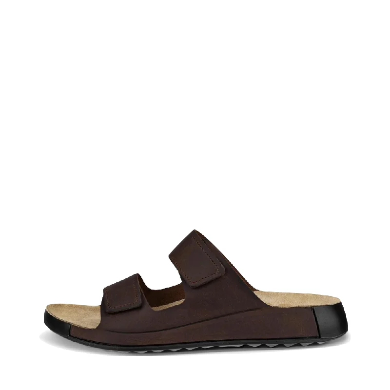 Flip - flop style men's sandals for beach wearEcco Men's Cozmo Slide Sandal in Potting Soil Brown Flip - flop style men's sandals for beach wearEcco Men's Cozmo Slide Sandal in Potting Soil Brown