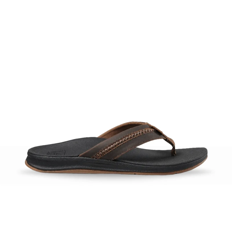 Waterproof men's sandals for water activitiesReef Men's Leather Ortho-Coast - Black/Brown Waterproof men's sandals for water activitiesReef Men's Leather Ortho-Coast - Black/Brown