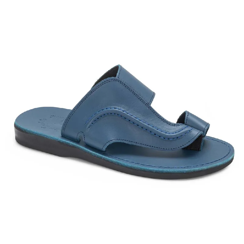 Men's sandals with a toe post designPeter - Leather Toe Strap Sandal | Blue