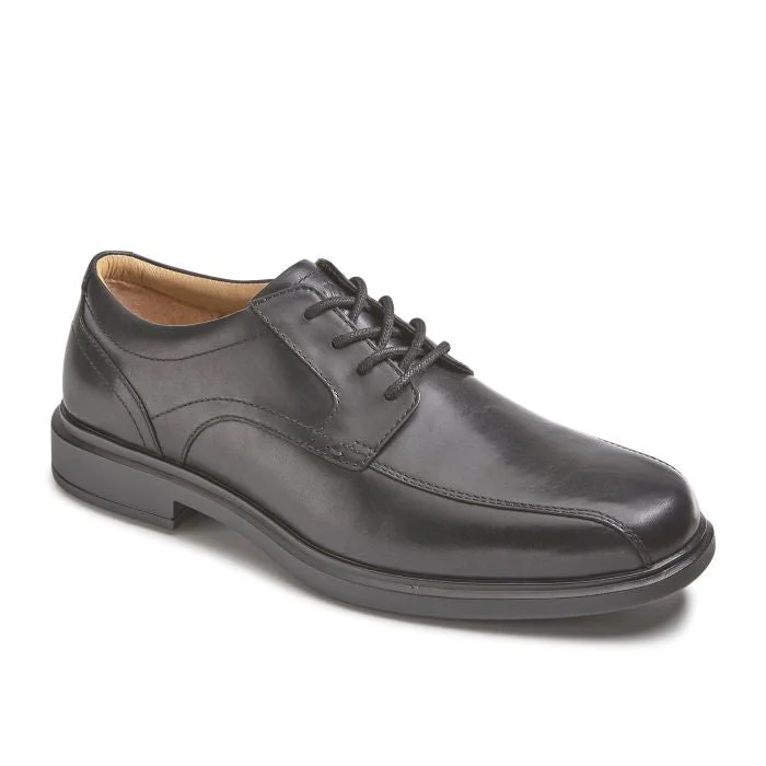 Men's Oxford shoes with a polished leather finishMens Johnston & Murphy XC4 Stanton 2.0 Run-Off Lace-U in Black Men's Oxford shoes with a polished leather finishMens Johnston & Murphy XC4 Stanton 2.0 Run-Off Lace-U in Black