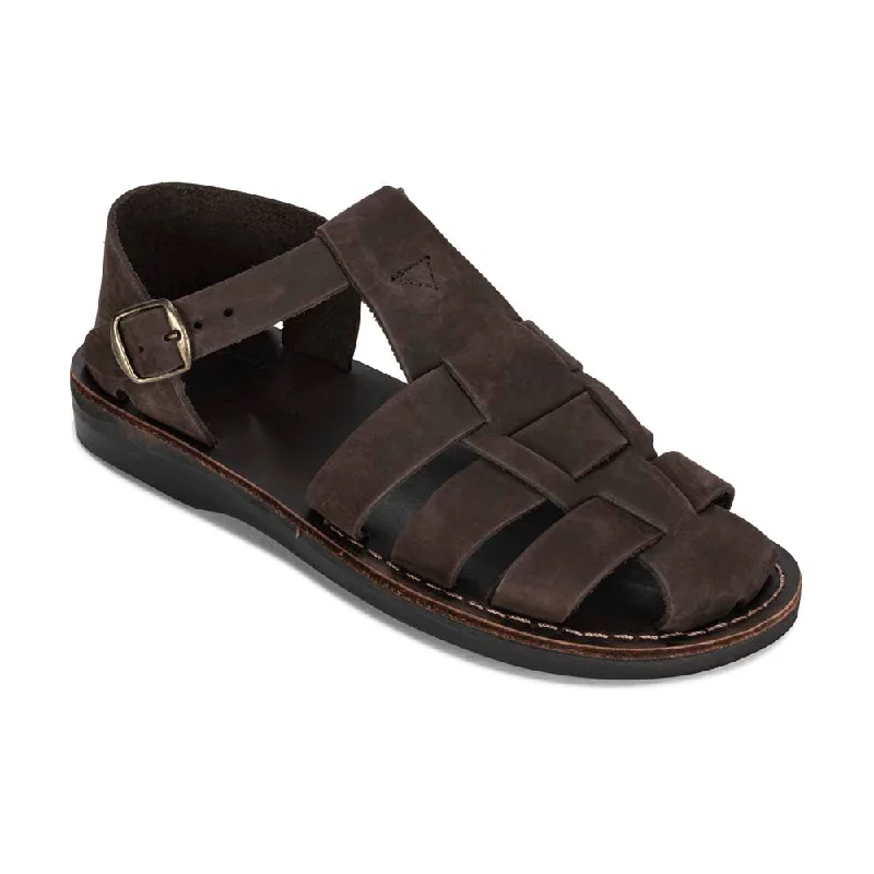 Men's sandals with a stretchy strap for a better fitDaniel - Leather Fisherman Sport Sandal | Brown Nubuck Men's sandals with a stretchy strap for a better fitDaniel - Leather Fisherman Sport Sandal | Brown Nubuck