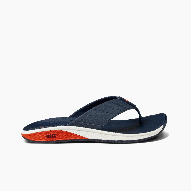 Men's sandals with a flexible sole for easy movementThe Deckhand