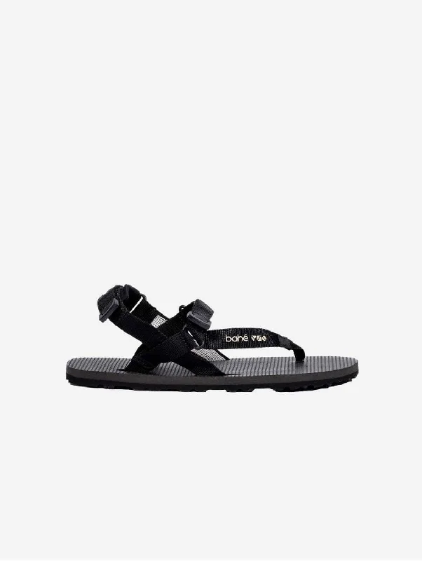 Men's sandals with a flexible sole for easy movementMen's Respire Grounding Barefoot Sandals | Eclipse Men's sandals with a flexible sole for easy movementMen's Respire Grounding Barefoot Sandals | Eclipse