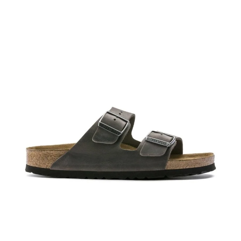 Men's sandals with a rubber sole for tractionBirkenstock Arizona Soft Footbed - Iron Oiled Leather Men's sandals with a rubber sole for tractionBirkenstock Arizona Soft Footbed - Iron Oiled Leather