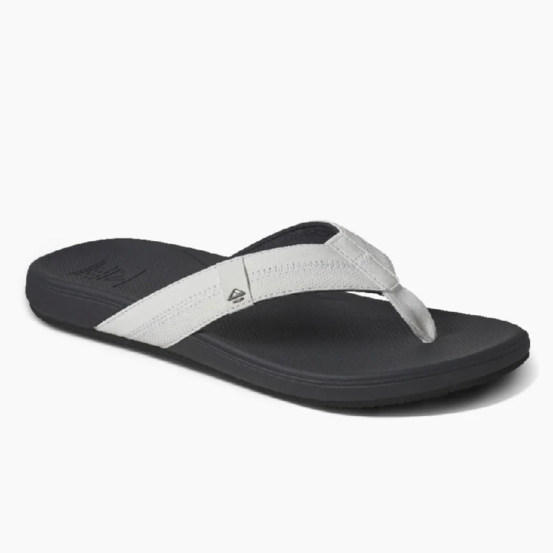 Waterproof men's sandals for water activitiesReef Cushion Phantom 2.0 Mens Sandals - White Charcoal Waterproof men's sandals for water activitiesReef Cushion Phantom 2.0 Mens Sandals - White Charcoal