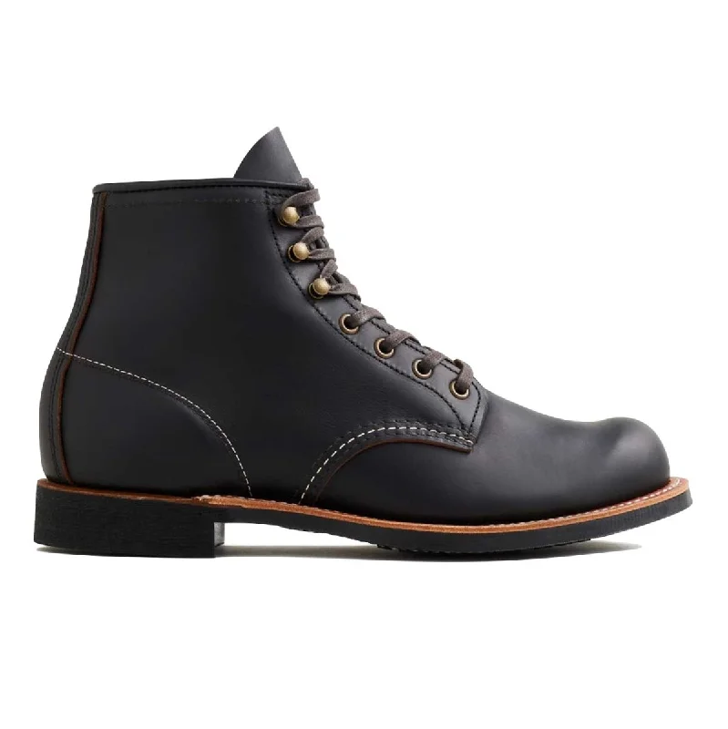 Men's Oxfords with a cap - toe design and a rubber heelRed Wing Men's Blacksmith 3345 Black Prairie Men's Oxfords with a cap - toe design and a rubber heelRed Wing Men's Blacksmith 3345 Black Prairie