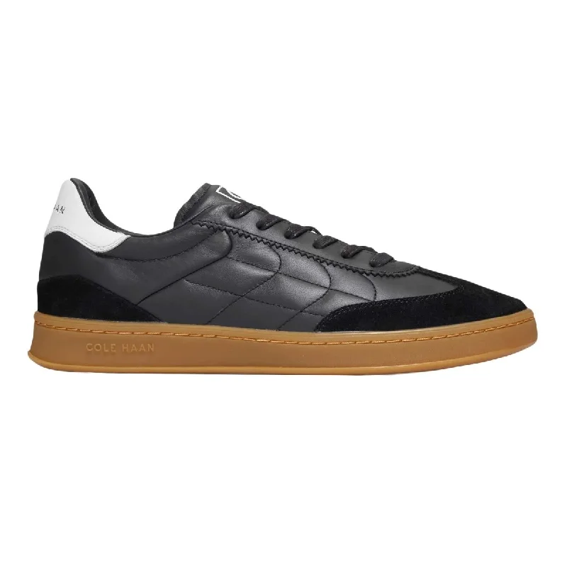 Men's Oxford shoes with a wingtip design and leather soleCole Haan Men's Grandpro Breakaway Black/Gum Men's Oxford shoes with a wingtip design and leather soleCole Haan Men's Grandpro Breakaway Black/Gum