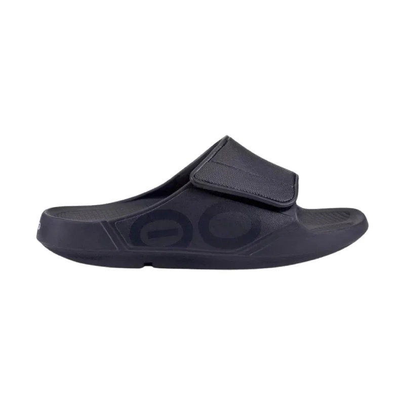 Men's sandals with a pointed toe for a stylish lookOOfos OOahh Sport Flex Slide - Matte Black Men's sandals with a pointed toe for a stylish lookOOfos OOahh Sport Flex Slide - Matte Black