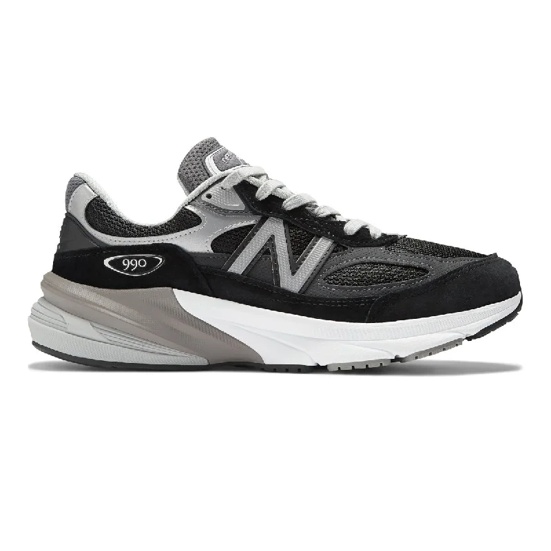 Men's Oxfords with a low - heeled design and a square toeNew Balance Men's M990BK6 Black Men's Oxfords with a low - heeled design and a square toeNew Balance Men's M990BK6 Black