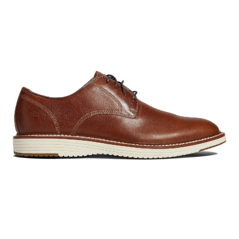 Men's Oxfords with a low - heeled design and a square toeJohnston & Murphy Men's Upton Plain Toe Tan Full Grain Men's Oxfords with a low - heeled design and a square toeJohnston & Murphy Men's Upton Plain Toe Tan Full Grain
