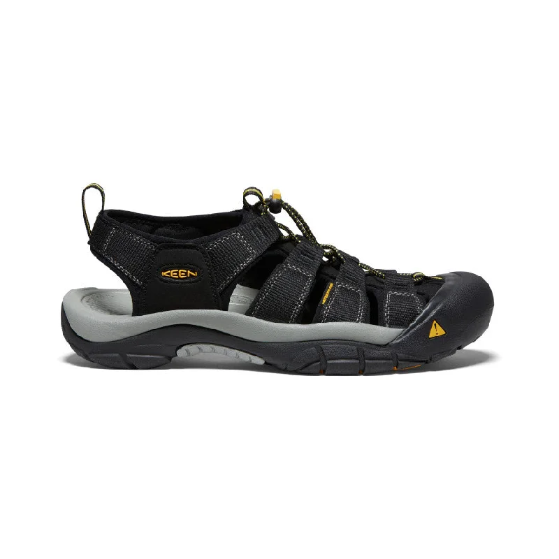 Men's sandals with a flexible sole for easy movementMen's Newport H2 Sandal | Black Men's sandals with a flexible sole for easy movementMen's Newport H2 Sandal | Black