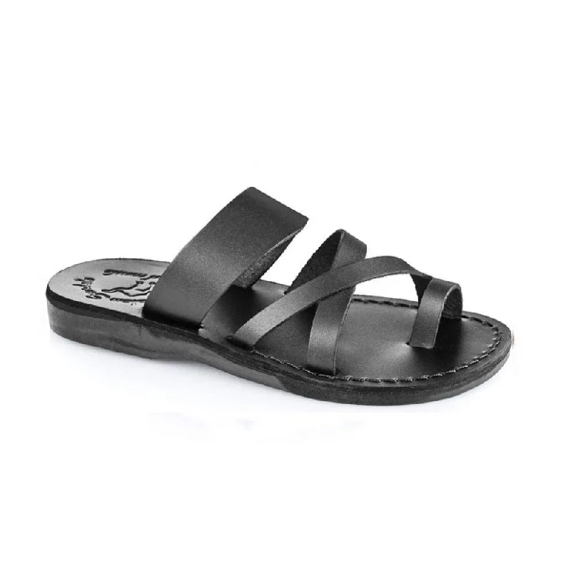 Men's sandals in a neutral color like black or brownThe Good Shepherd - Leather Toe Loop Slide | Black Men's sandals in a neutral color like black or brownThe Good Shepherd - Leather Toe Loop Slide | Black