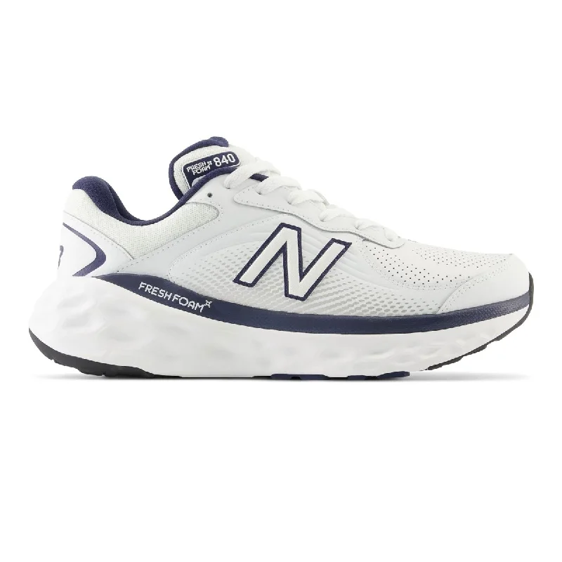 Men's Oxford shoes with a shock - absorbing insole and a leather liningNew Balance Men's MW840FW1 White/Navy Men's Oxford shoes with a shock - absorbing insole and a leather liningNew Balance Men's MW840FW1 White/Navy