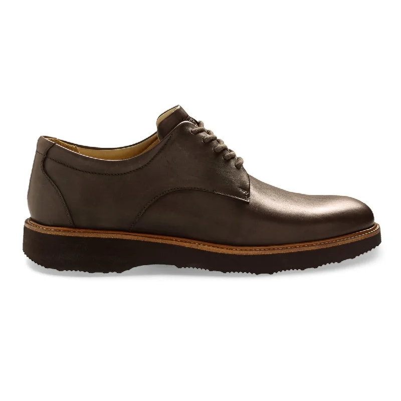 Men's Oxford shoes with a smooth leather upper and a leather soleSamuel Hubbard Men's Founder Chestnut Brown Men's Oxford shoes with a smooth leather upper and a leather soleSamuel Hubbard Men's Founder Chestnut Brown