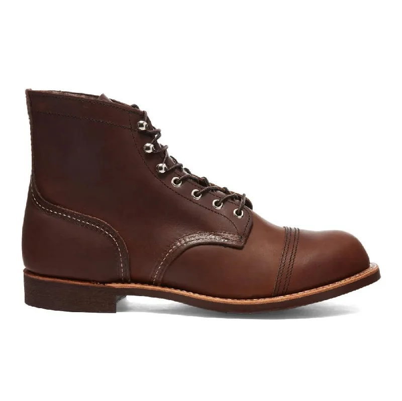 Men's Oxfords with a padded collar for a comfortable fitRed Wing Men's Iron Ranger 8111 Amber Men's Oxfords with a padded collar for a comfortable fitRed Wing Men's Iron Ranger 8111 Amber