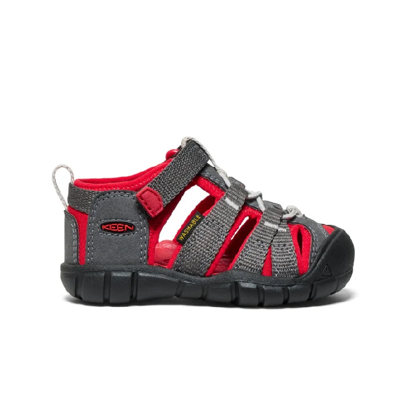 Men's sandals in a neutral color like black or brownToddlers' Seacamp II CNX | Magnet/Red Carpet Men's sandals in a neutral color like black or brownToddlers' Seacamp II CNX | Magnet/Red Carpet