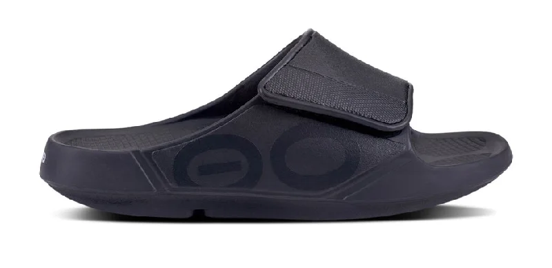 Men's sandals with a removable insole for cleaningOOFOS Men's OOahh Sport Flex Sandal Black Matte Men's sandals with a removable insole for cleaningOOFOS Men's OOahh Sport Flex Sandal Black Matte