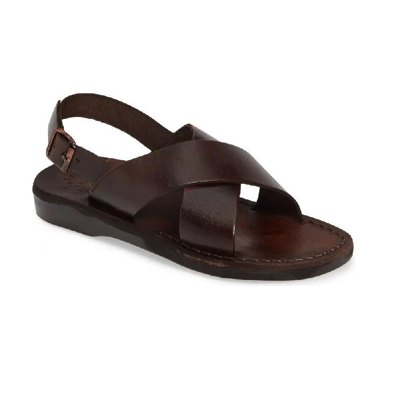 Men's sandals with a stretchy strap for a better fitElan Buckle - Leather Thick Strap Sandal | Brown Men's sandals with a stretchy strap for a better fitElan Buckle - Leather Thick Strap Sandal | Brown