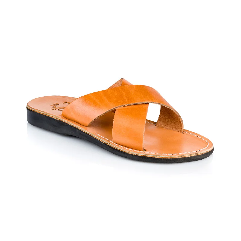 Men's sandals with a flexible sole for easy movementElan - Leather Cross Strap Sandal | Tan Men's sandals with a flexible sole for easy movementElan - Leather Cross Strap Sandal | Tan
