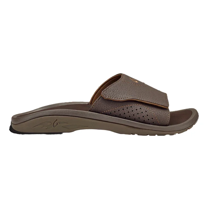 Men's sandals with a contrast stitching detailMen's Nalu Slide Sandal-Dark Java/Dark Java Men's sandals with a contrast stitching detailMen's Nalu Slide Sandal-Dark Java/Dark Java