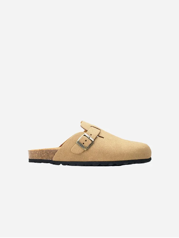 Men's sandals with a decorative buckle or charmTaro Comfort Men's Vegan Footbed Slippers | Beige Men's sandals with a decorative buckle or charmTaro Comfort Men's Vegan Footbed Slippers | Beige