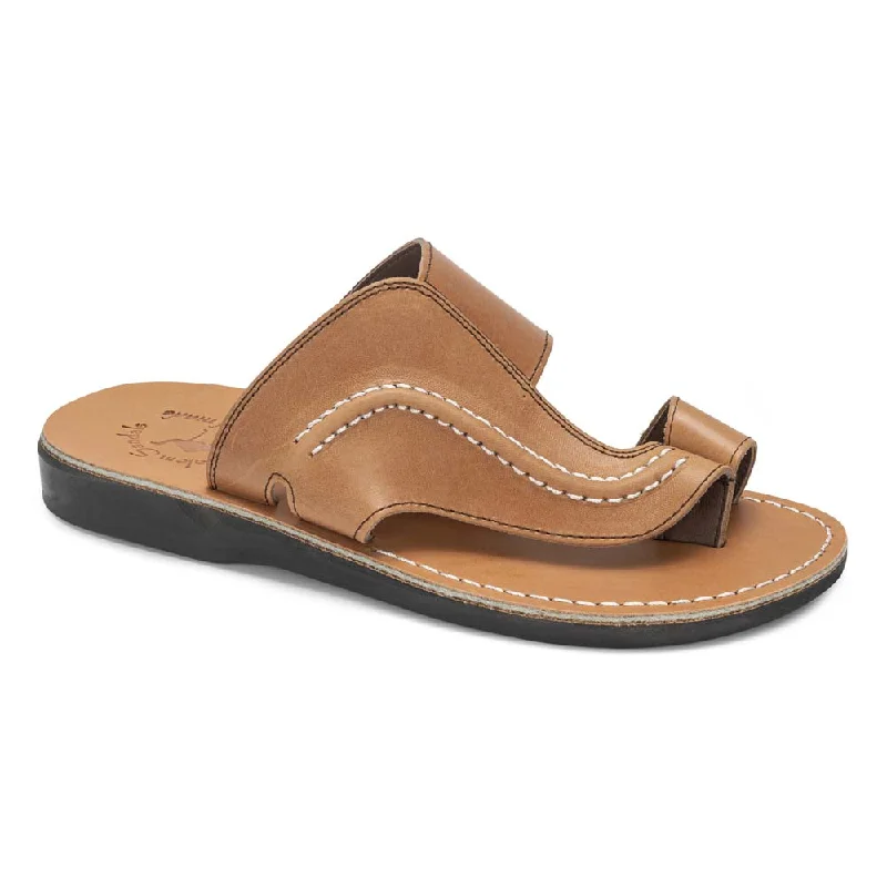 Men's sandals with a removable insole for cleaningPeter - Leather Toe Strap Sandal | Tan Men's sandals with a removable insole for cleaningPeter - Leather Toe Strap Sandal | Tan