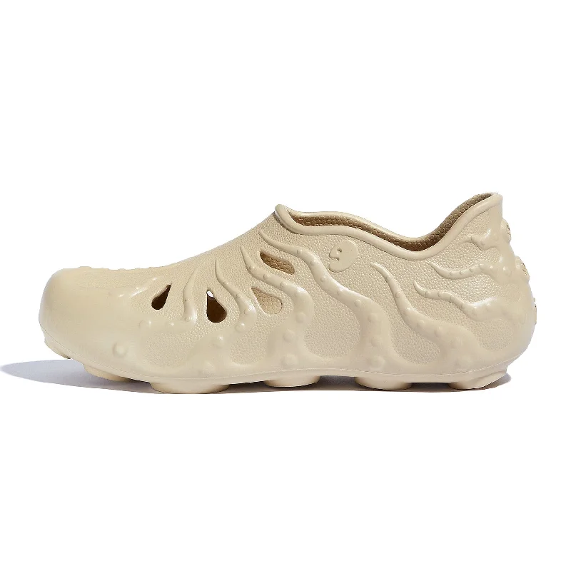 Men's sandals in a neutral color like black or brownButter Scotch Brown Octopus II Men Men's sandals in a neutral color like black or brownButter Scotch Brown Octopus II Men