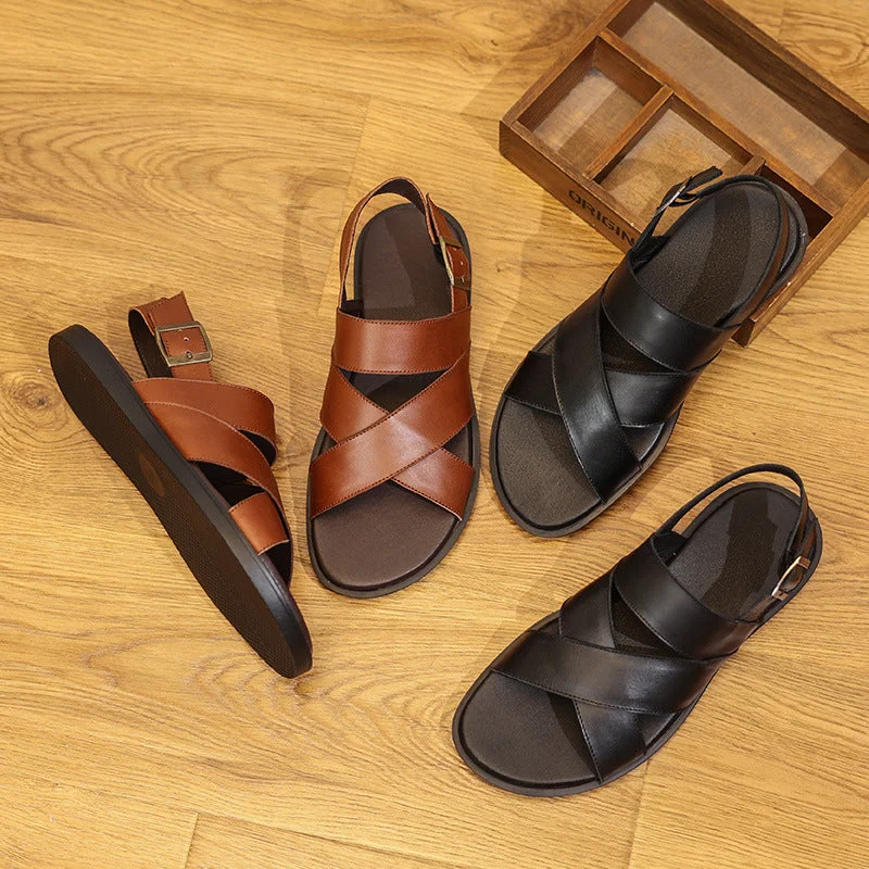 Men's sandals with a contrast stitching detailMen Casual Leather Buckled Flat Sandals Men's sandals with a contrast stitching detailMen Casual Leather Buckled Flat Sandals