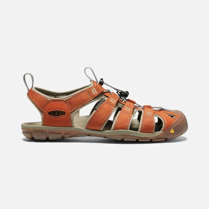 Men's sandals with a perforated leather upper for ventilationMen's Clearwater CNX Style #1008660 I Keen Footwear Men's sandals with a perforated leather upper for ventilationMen's Clearwater CNX Style #1008660 I Keen Footwear