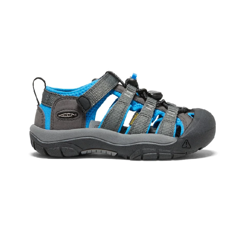 Men's sandals with a contrast stitching detailLittle Kids' Newport H2 | Magnet/Brilliant Blue Men's sandals with a contrast stitching detailLittle Kids' Newport H2 | Magnet/Brilliant Blue