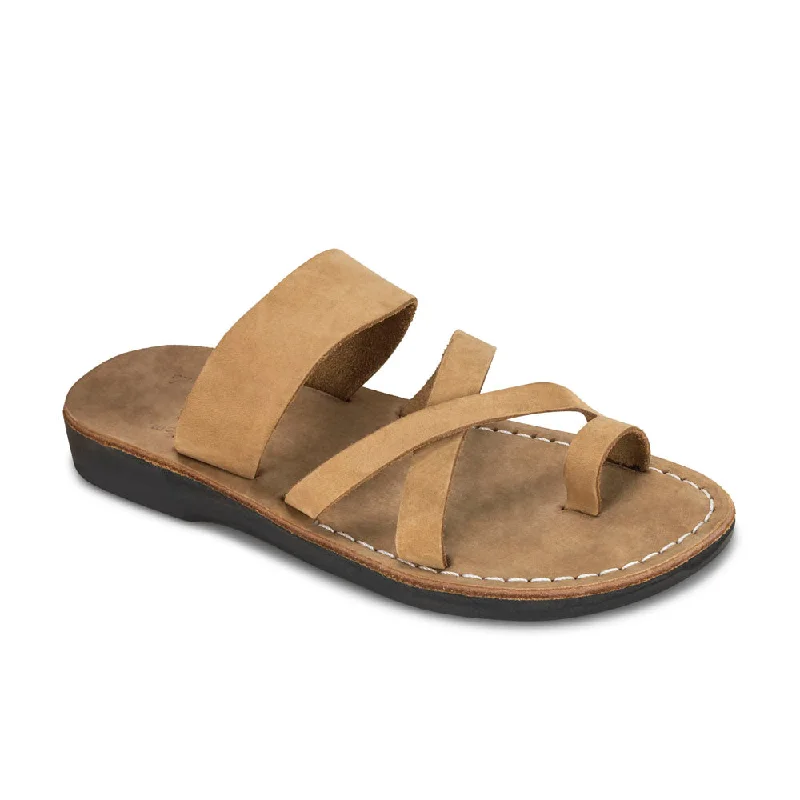 Men's leather sandals with an adjustable strapThe Good Shepherd - Leather Toe Loop Sandal | Yellow Nubuck Men's leather sandals with an adjustable strapThe Good Shepherd - Leather Toe Loop Sandal | Yellow Nubuck