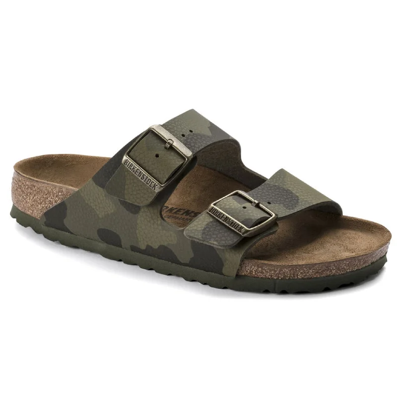 Men's sandals with a leather lining for comfortArizona Soft Footbed Birko-Flor Sandal (Desert Soil Camo Green) Men's sandals with a leather lining for comfortArizona Soft Footbed Birko-Flor Sandal (Desert Soil Camo Green)