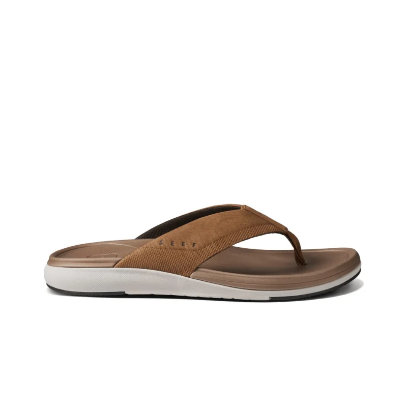 Men's sandals with a toe post designReef Men's Cushion Norte - Tan