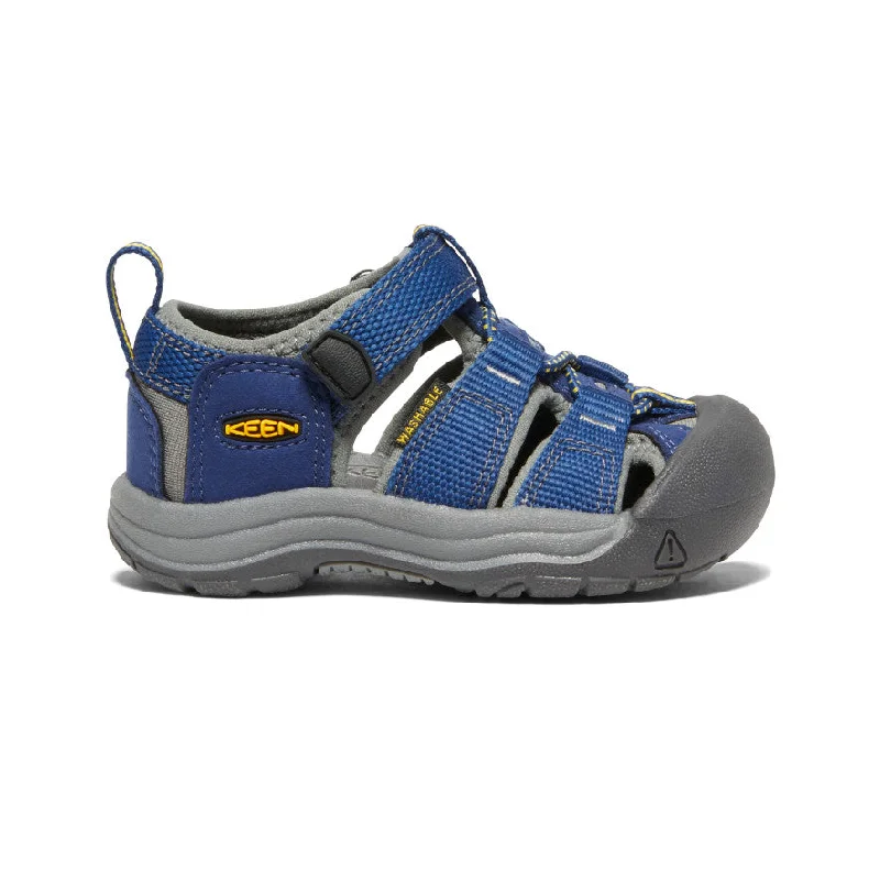 Men's sandals in a neutral color like black or brownToddlers' Newport H2 | Blue Depths/Gargoyle Men's sandals in a neutral color like black or brownToddlers' Newport H2 | Blue Depths/Gargoyle