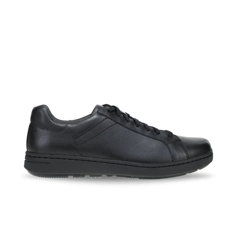 Men's Oxfords with a padded collar for a comfortable fitDansko Men's Timothy - Black Waterproof Men's Oxfords with a padded collar for a comfortable fitDansko Men's Timothy - Black Waterproof