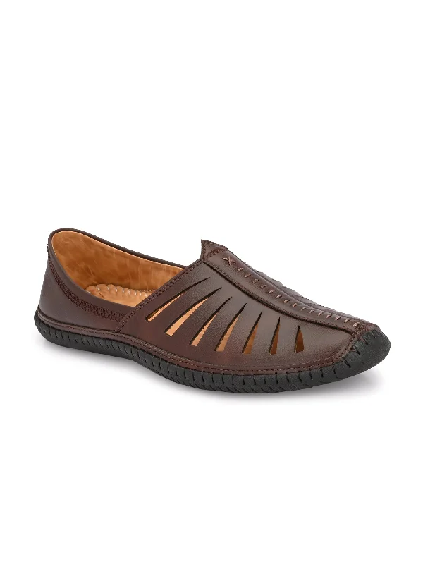 Men's sandals with a decorative buckle or charmCARLO ROMANO By Wasan Shoes Men's Vegan Leather Nagra shoes Men's sandals with a decorative buckle or charmCARLO ROMANO By Wasan Shoes Men's Vegan Leather Nagra shoes