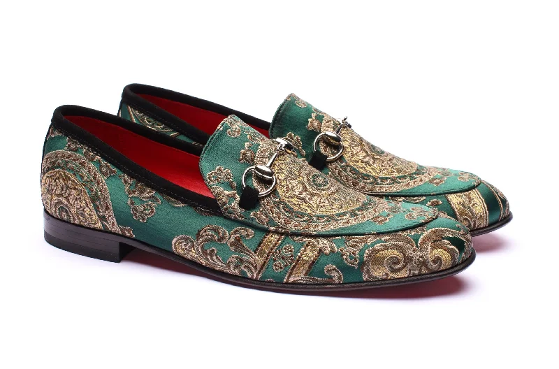 Men's loafers with a cushioned footbed Men's loafers with a cushioned footbed The Baroque Loafers - Green Men's loafers with a cushioned footbed Men's loafers with a cushioned footbed The Baroque Loafers - Green
