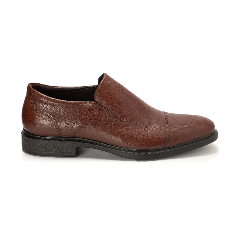 Men's formal shoes with a polished shine Men's formal shoes with a polished shine Bata Waterproof Men Dress Shoes 830X102 Men's formal shoes with a polished shine Men's formal shoes with a polished shine Bata Waterproof Men Dress Shoes 830X102