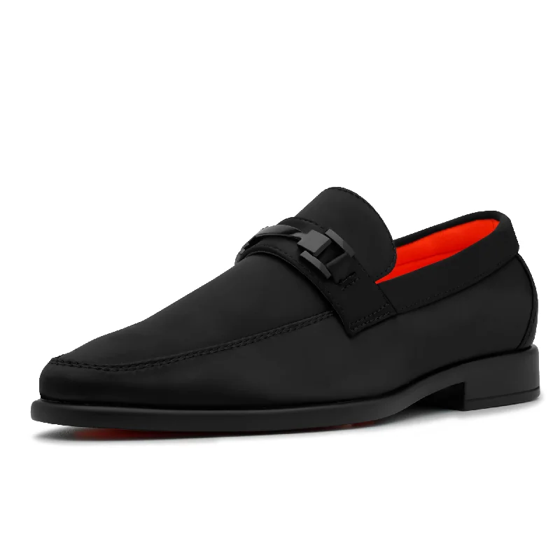 Men's loafers with a smooth leather finish Men's loafers with a smooth leather finish The Caprio SK TAYNO Silk Bit Loafer