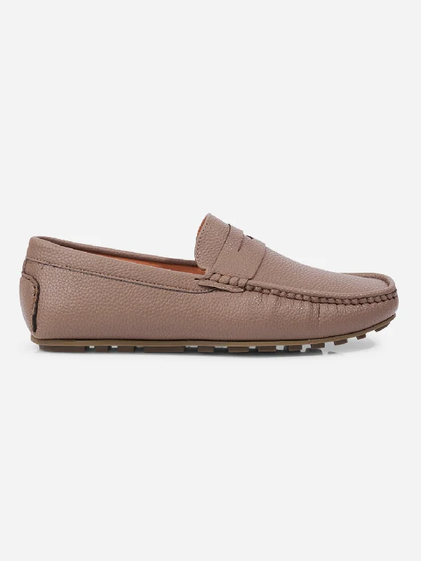 Men's loafers with a tassel front for a classic look Men's loafers with a tassel front for a classic look Men's Oak Brown Moc Toe Casual Loafer (IX4110) Men's loafers with a tassel front for a classic look Men's loafers with a tassel front for a classic look Men's Oak Brown Moc Toe Casual Loafer (IX4110)