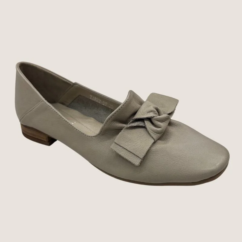 Men's leather loafers with a penny slot Men's leather loafers with a penny slot Diana Ferrari Tarry Loafer Men's leather loafers with a penny slot Men's leather loafers with a penny slot Diana Ferrari Tarry Loafer