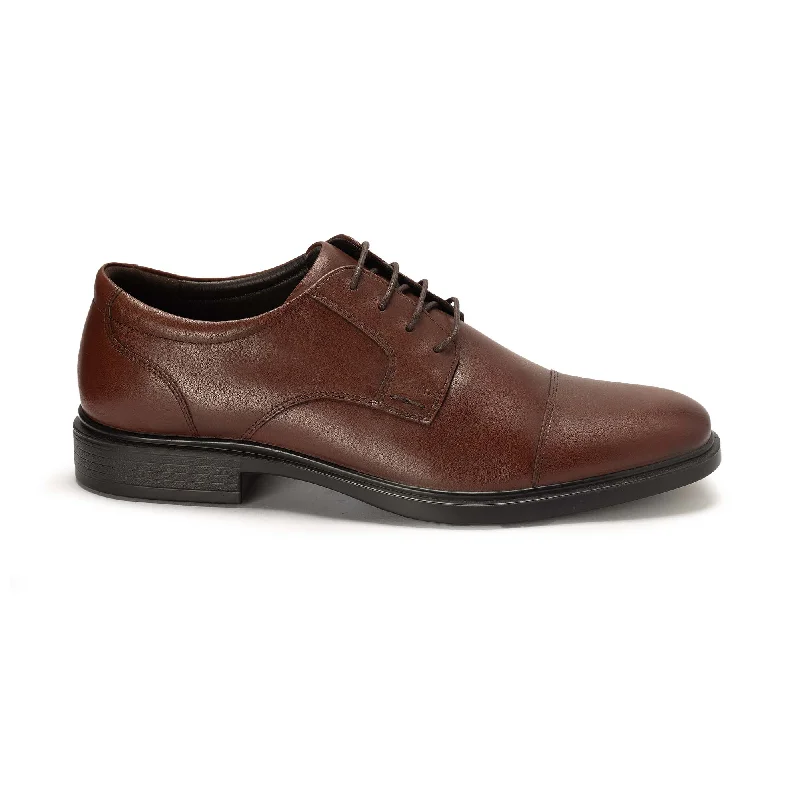 Men's formal shoes with a leather lining for breathability Men's formal shoes with a leather lining for breathability Bata Waterproof Men Dress Shoes 830X101 Men's formal shoes with a leather lining for breathability Men's formal shoes with a leather lining for breathability Bata Waterproof Men Dress Shoes 830X101