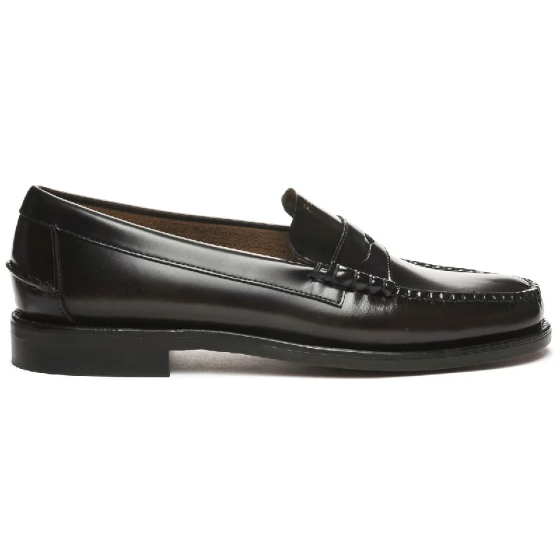 Men's loafers with a tassel front for a classic look Men's loafers with a tassel front for a classic look Classic Dan Tag - Burgundy & Gold Men's loafers with a tassel front for a classic look Men's loafers with a tassel front for a classic look Classic Dan Tag - Burgundy & Gold