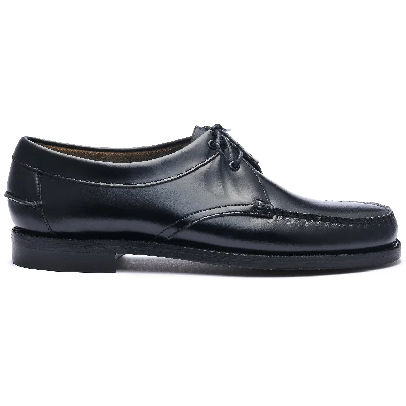 Men's loafers with a perforated leather upper for ventilation Men's loafers with a perforated leather upper for ventilation James - Black Men's loafers with a perforated leather upper for ventilation Men's loafers with a perforated leather upper for ventilation James - Black