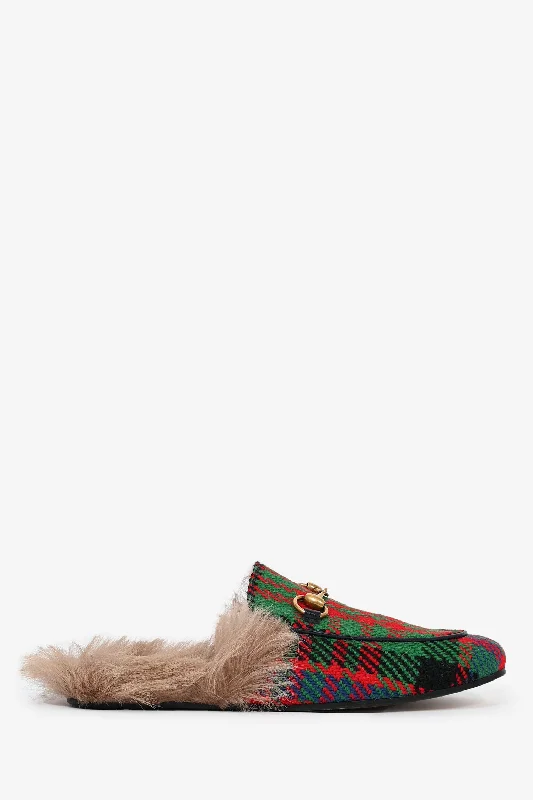 Men's loafers with a cushioned footbed Men's loafers with a cushioned footbed Gucci Red/Green Houndstooth Fur Lined Princetown Slides Size 6 Mens Men's loafers with a cushioned footbed Men's loafers with a cushioned footbed Gucci Red/Green Houndstooth Fur Lined Princetown Slides Size 6 Mens