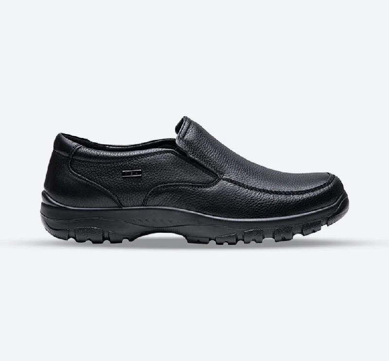 Men's loafers with a perforated leather upper for ventilation Men's loafers with a perforated leather upper for ventilation Mens Wide Fit Grunwald A-7822 Waterproof Slip On Shoes Men's loafers with a perforated leather upper for ventilation Men's loafers with a perforated leather upper for ventilation Mens Wide Fit Grunwald A-7822 Waterproof Slip On Shoes