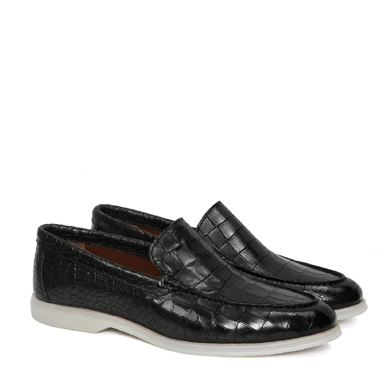 Men's loafers with a moc - toe design Men's loafers with a moc - toe design Yacht Slip-On Shoes in Black Croco Men's loafers with a moc - toe design Men's loafers with a moc - toe design Yacht Slip-On Shoes in Black Croco