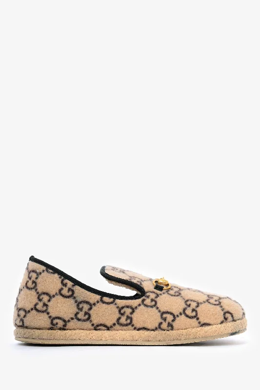 Men's loafers with a smooth leather finish Men's loafers with a smooth leather finish Gucci GG Monogram Horsebit 'Fria' Loafers Size 9.5 Mens Men's loafers with a smooth leather finish Men's loafers with a smooth leather finish Gucci GG Monogram Horsebit 'Fria' Loafers Size 9.5 Mens