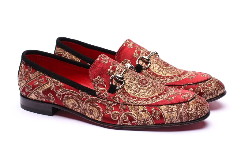 Men's loafers with a smooth leather finish Men's loafers with a smooth leather finish The Baroque Loafers - Red